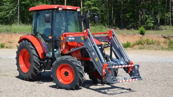 Frontalinis krautuvas Metal-Fach T812