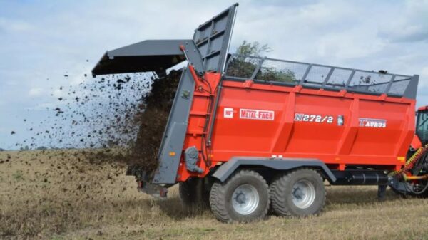 Mėšlo kratytuvai METAL-FACH N272 TAURUS