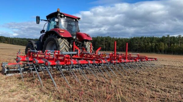 Ražieninės akėčios UNIA BUZZARD